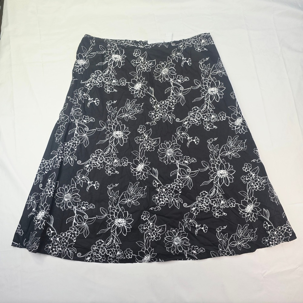 Sag Harbor A-Line Skirt Women's Size 18 Black Floral Cotton Midi
